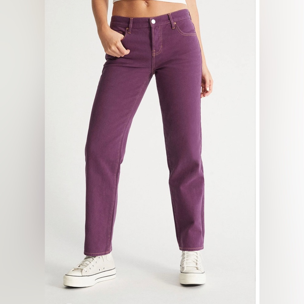Pacsun Low Rise Straight Leg Jeans in Purple | size 25